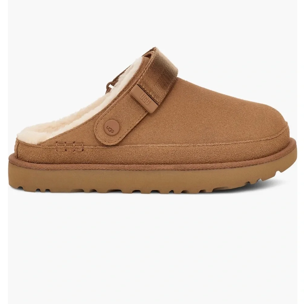 UGG Goldenstar Cozy Clog. Size 10. Color: Chestnut. - Picture 2 of 15